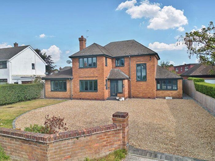 4 Bedroom Detached House For Sale In Birkenhead Road, Meols, Wirral, CH47