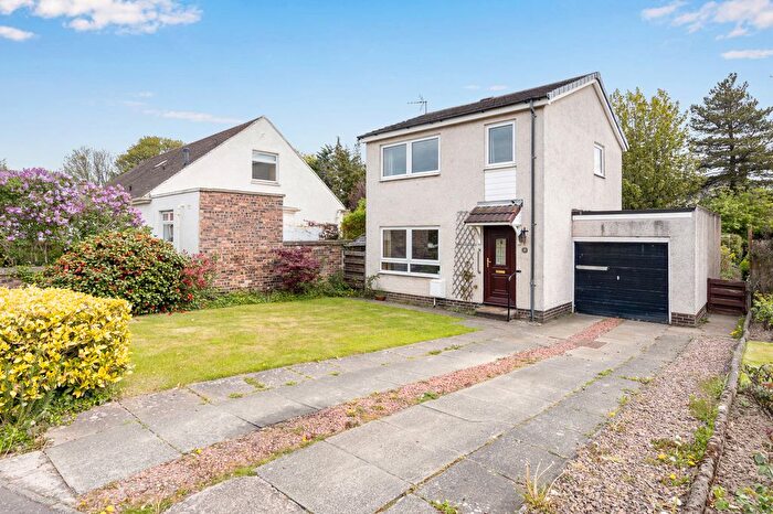 3 Bedroom Detached House For Sale In Dundas Crescent, Eskbank, Midlothian, EH22