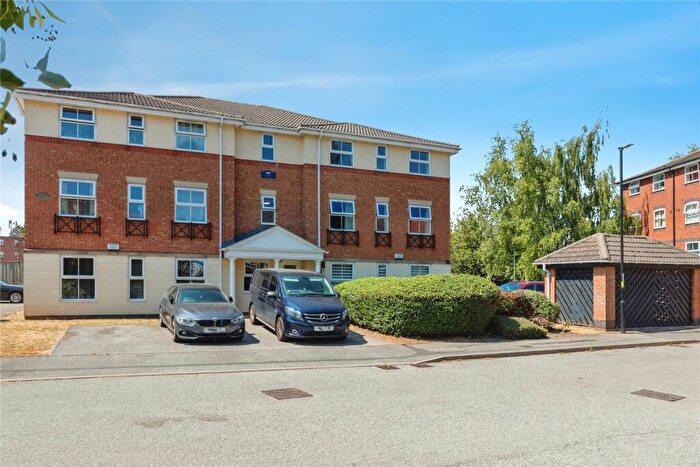 2 Bedroom Flat For Sale In Drapers Fields, Coventry, West Midlands, CV1