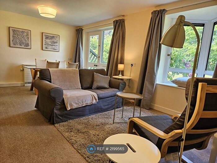 1 Bedroom Flat To Rent In Claverton Court, Chester, CH4