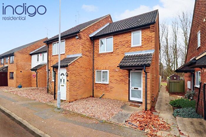 2 Bedroom End Of Terrace House For Sale In Lucas Gardens, Barton Hills, Luton, Bedfordshire, LU3