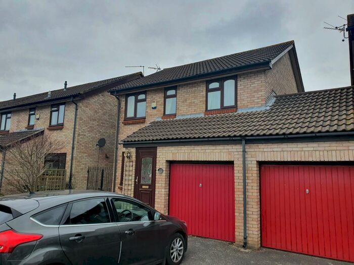 3 Bedroom House To Rent In Ratcliffe Drive, Stoke Gifford, Bristol, BS34