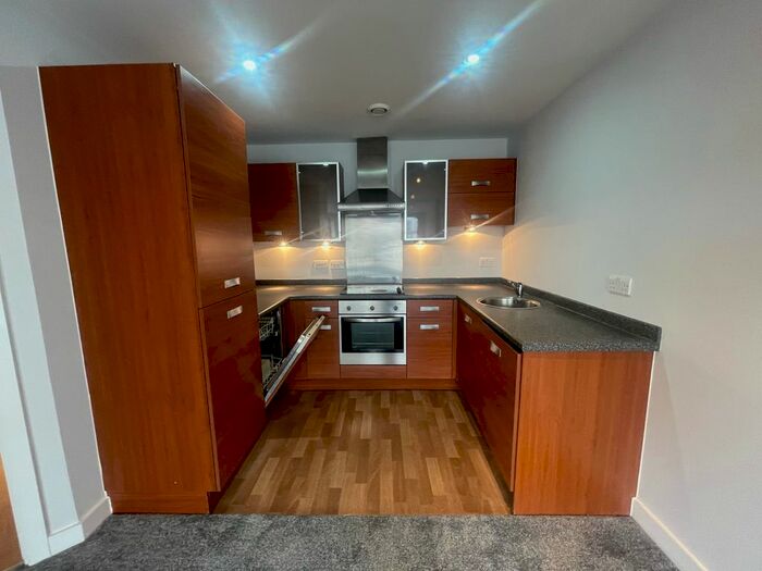 2 Bedroom Flat To Rent In Hall Street, Hockley, Birmingham, B18