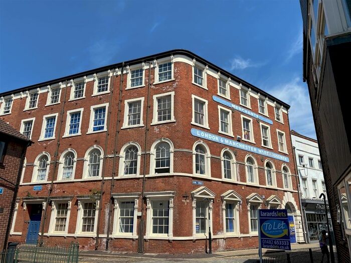2 Bedroom Flat To Rent In Robinson Row, Hull, HU1