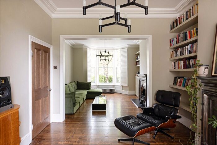 4 Bedroom Terraced House To Rent In Norcott Road, London, N16