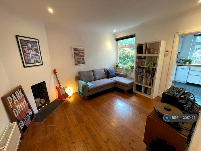 1 Bedroom Flat To Rent In Ridsdale Road, London, SE20