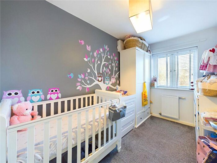 3 Bedroom End Of Terrace House For Sale In Monarch Gardens, Leamington Spa, Warwickshire, CV31