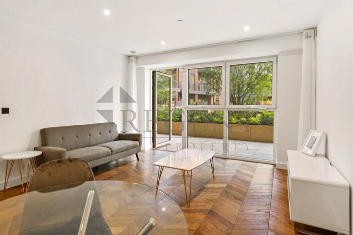 1 Bedroom Apartment To Rent In Manners House, Brook Street, KT1