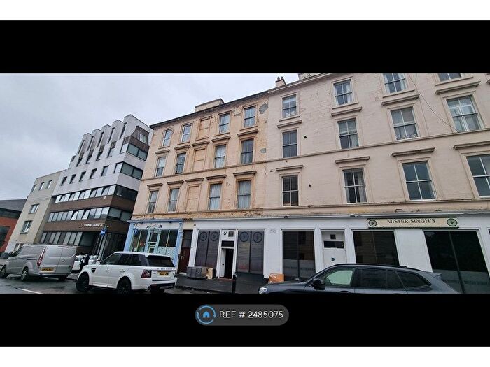 4 Bedroom Flat To Rent In Elderslie Street, Glasgow, G3