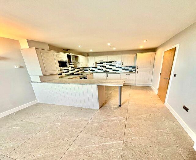 2 Bedroom Apartment To Rent In Prospect Mill Meadows, Cleckheaton, West Yorkshire, BD19