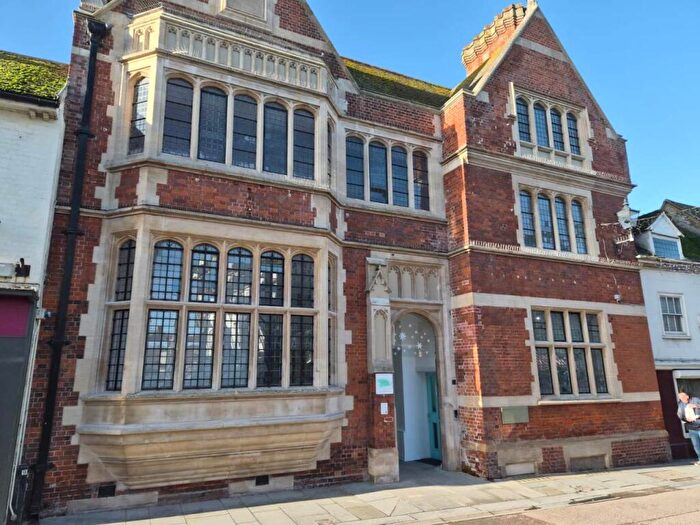 1 Bedroom Apartment To Rent In High Street, Royston, Hertfordshire, SG8