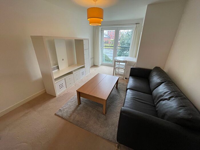 2 Bedroom Flat To Rent In Springmeadow Road, Birmingham, B15