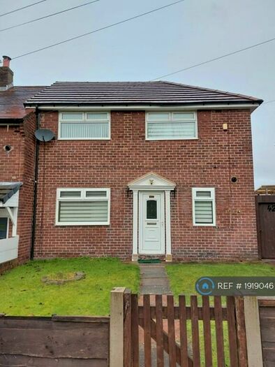2 Bedroom Semi-Detached House To Rent In Venwood Rd, Manchester, M25