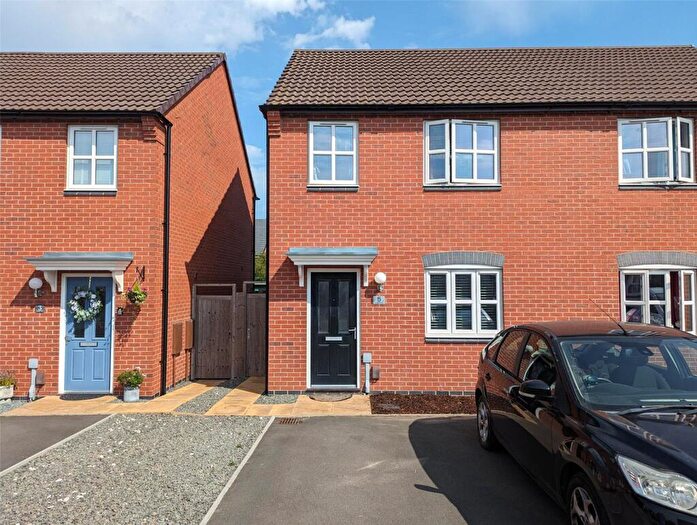 3 Bedroom Semi-Detached House For Sale In Knight Drive, Burton-on-Trent, Staffordshire, DE13