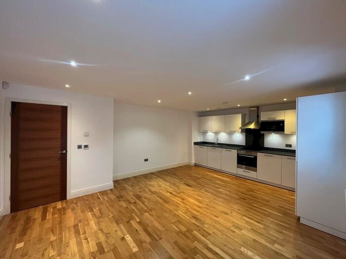 2 Bedroom Apartment To Rent In Victoria Street, St Albans, AL1
