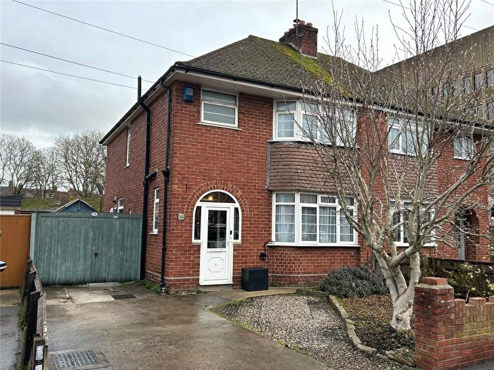 3 Bedroom Semi-Detached House For Sale In Horsey Lane, Yeovil, Somerset, BA20