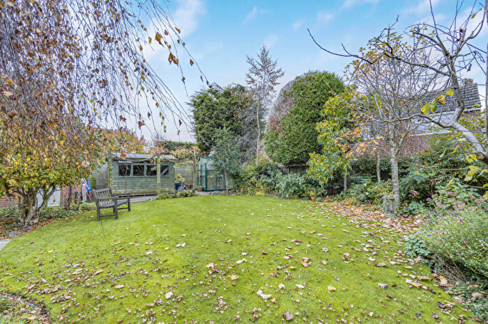 3 Bedroom Detached House For Sale In Queen Street, Dorchester-on-Thames, OX10