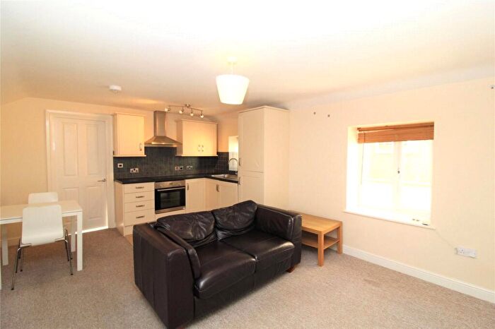 1 Bedroom Apartment To Rent In Newport Street, Old Town, Swindon, Wiltshire, SN1