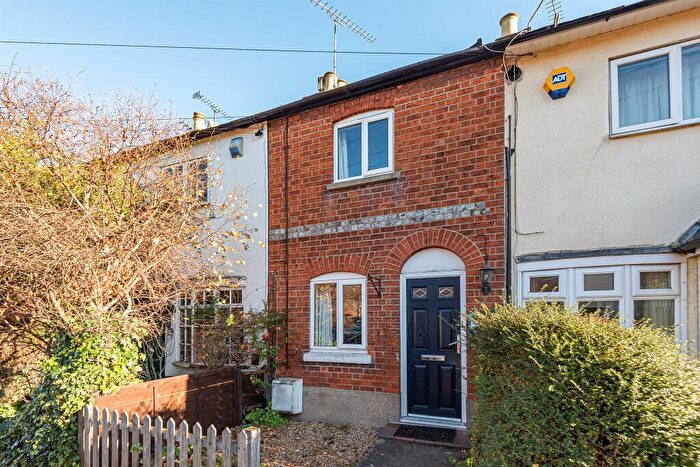 2 Bedroom Cottage To Rent In North Town Road, Maidenhead, SL6