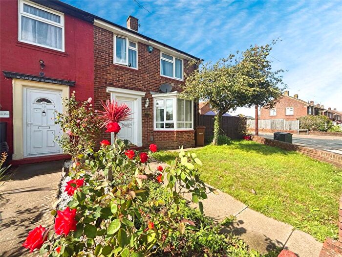 2 Bedroom End Of Terrace House To Rent In Taswell Road, Rainham, Gillingham, Kent, ME8