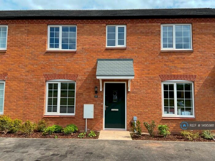 3 Bedroom Terraced House To Rent In Fowler Road, Nottingham, NG12