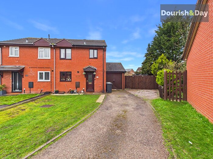 3 Bedroom Semi Detached House For Sale In Tern View, Market Drayton, TF9