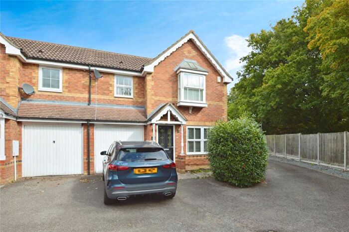 3 Bedroom Semi-Detached House To Rent In Doulton Close, Harlow, Essex, CM17