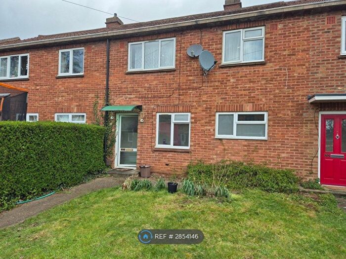 3 Bedroom Terraced House To Rent In Queensland Gardens, Northampton, NN2