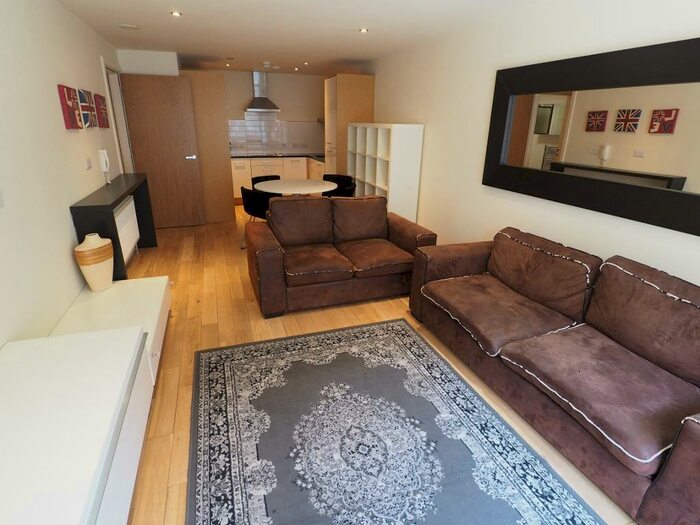 2 Bedroom Apartment To Rent In Dock Street, Hull, HU1