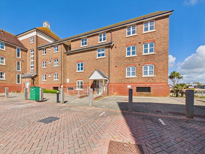 2 Bedroom Flat To Rent In Sussex Wharf, Shoreham-By-Sea, BN43