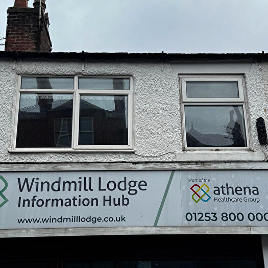 2 Bedroom Maisonette To Rent In Henry Street, Lytham St Annes, FY8