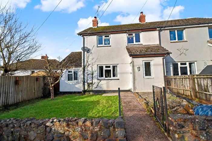 3 Bedroom Semi Detached House For Sale In Taw Vale Close, North Tawton, EX20