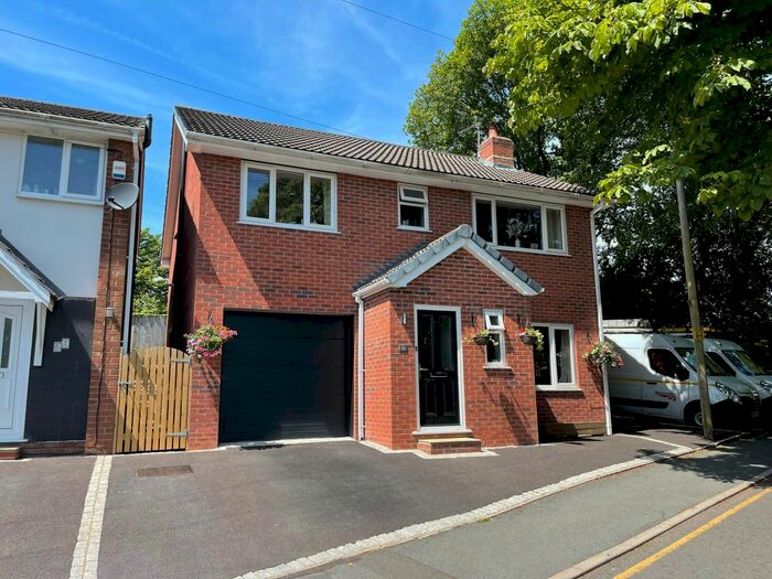 4 Bedroom Detached House To Rent In Shady Lane, Bromley Cross, Bolton, Lancs, BL7
