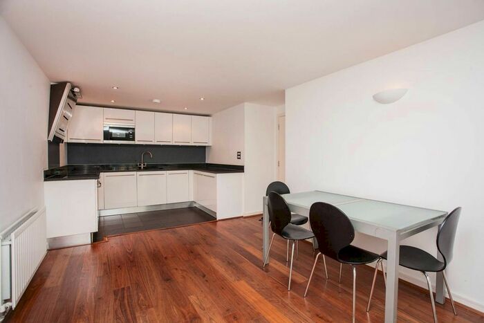 2 Bedroom Flat To Rent In Argyll Road, Woolwich, London, SE18