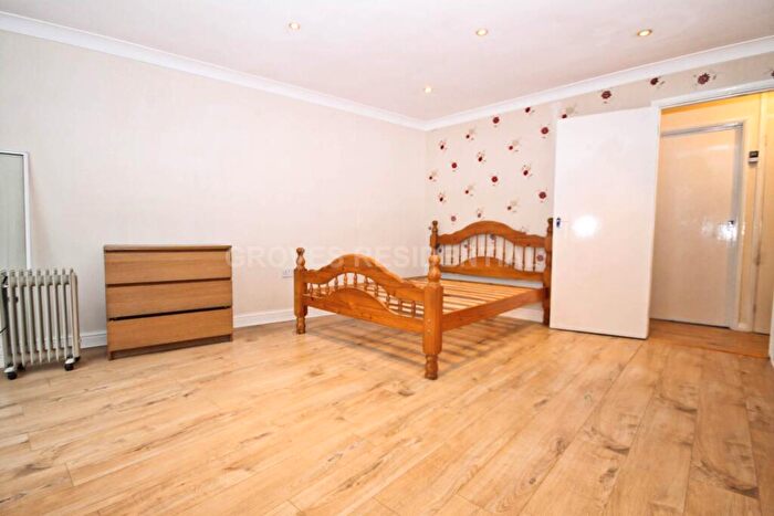 Studio To Rent In Burlington Road, New Malden, KT3