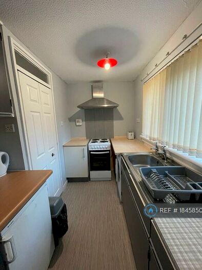 1 Bedroom Flat To Rent In Kennedy Path, Glasgow, G4