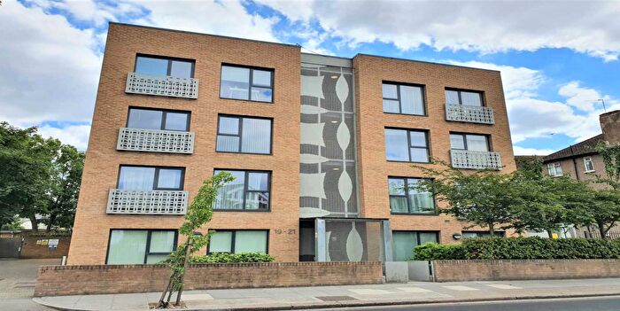 1 Bedroom Flat For Sale In - Western Road, Southall, UB2