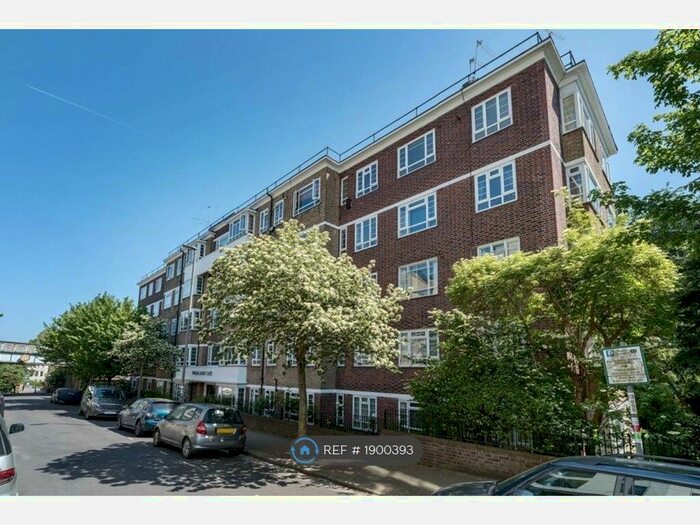 2 Bedroom Flat To Rent In Woodlands Gate, London, SW15