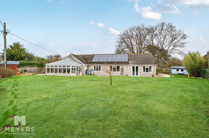 4 Bedroom Detached Bungalow For Sale In Church Lane, Owermoigne, DT2