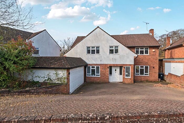 4 Bedroom Detached House For Sale In The Uplands, Gerrards Cross, Buckinghamshire, SL9
