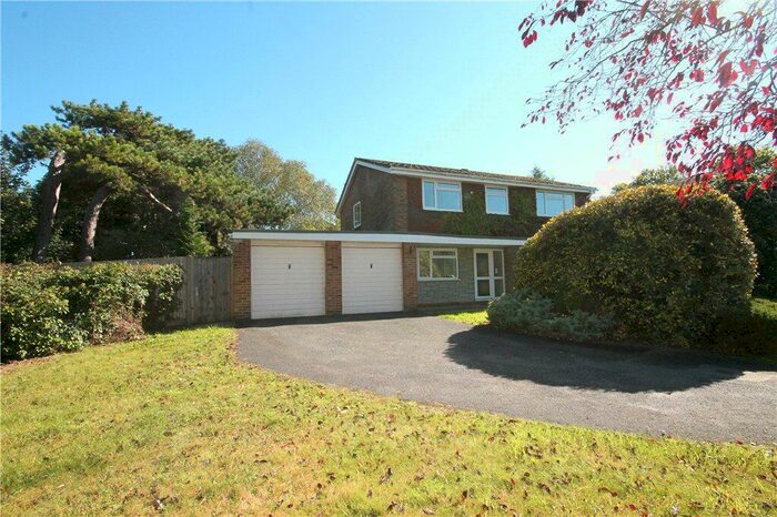 5 Bedroom Detached House To Rent In Pine Place, High Beeches Estate, Banstead, Surrey, SM7
