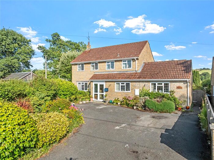 3 Bedroom Detached House For Sale In Wootton Fitzpaine, Bridport, Dorset, DT6