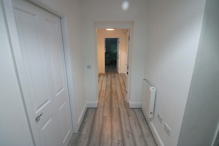 2 Bedroom Apartment To Rent In Hessle High Road, Hull, HU4