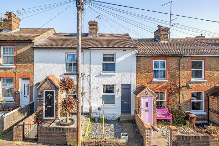 2 Bedroom Terraced House For Sale In Whitmore Street, Maidstone, ME16