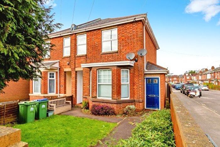 2 Bedroom Flat To Rent In Winchester Road, Southampton, SO16