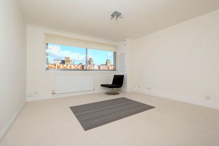 1 Bedroom Flat To Rent In Southampton Row, London, WC1B