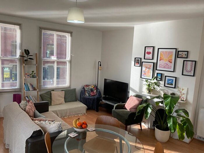 1 Bedroom Flat To Rent In Bridge End, Leeds, LS1