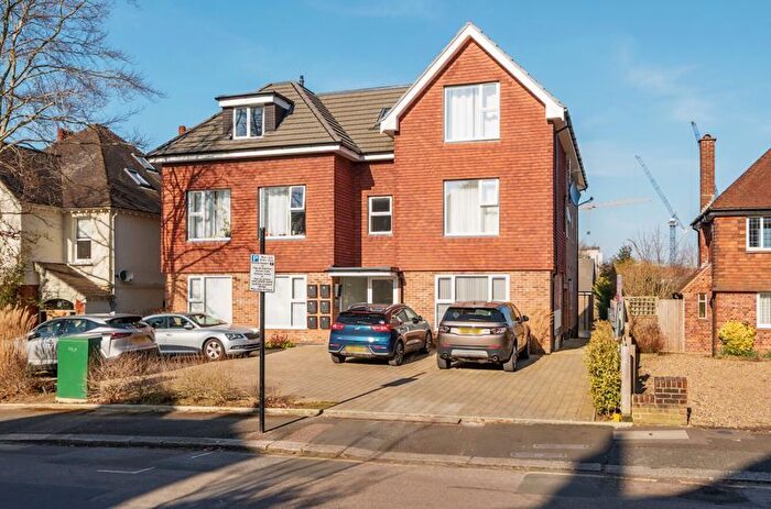 3 Bedroom Flat To Rent In Wentworth House, Purley Knoll, West Purley, CR8