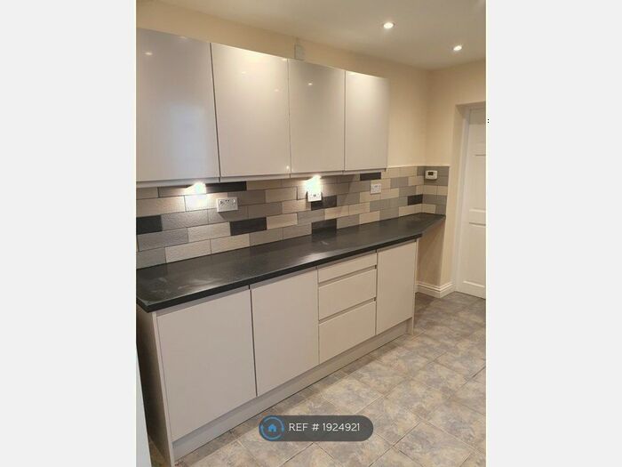 1 Bedroom Property To Rent In Campbell Road, Stoke, ST4