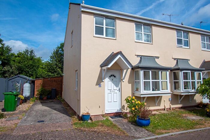 3 Bedroom Semi-Detached House For Sale In Plume Of Feathers Close, Ottery St Mary, EX11